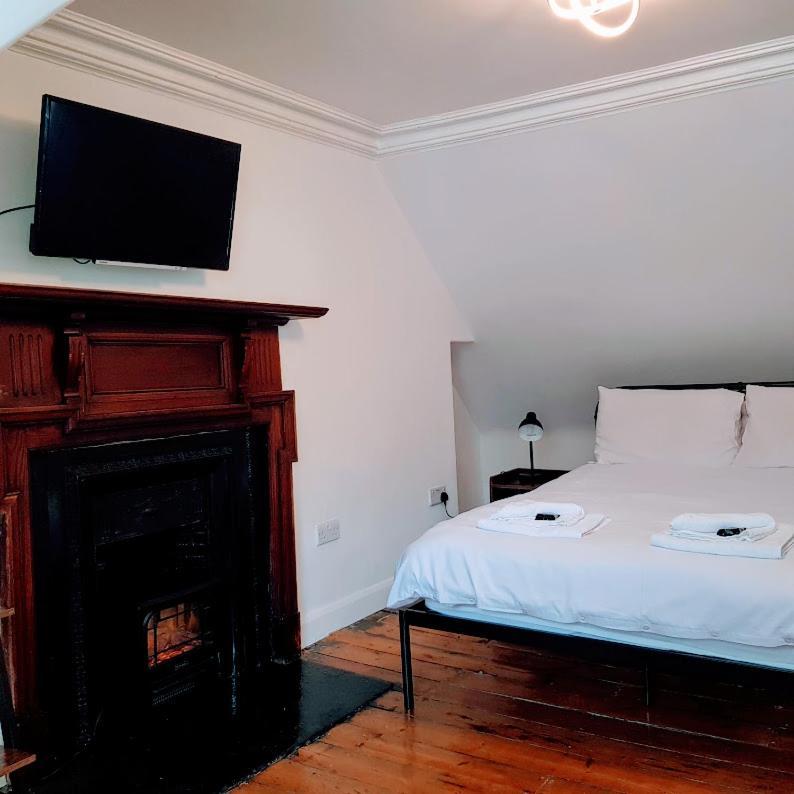 Double Room - 1st Floor with Private Facilities,1051202530:JPEG