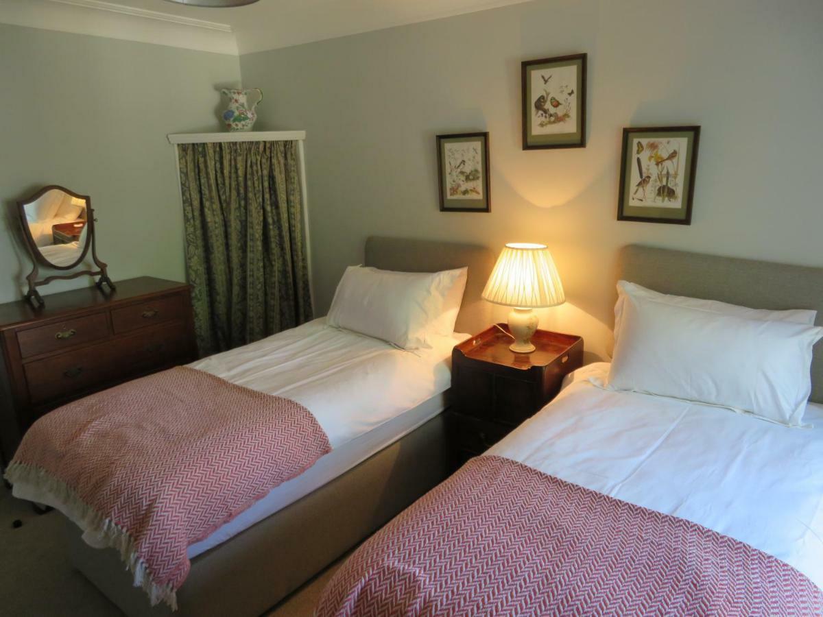 Chambre Lits Jumeaux avec Salle de Bains Privative