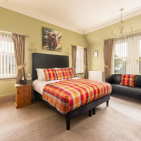 Eildon Guest House-3